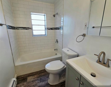 283 Main - Photo Thumbnail 6