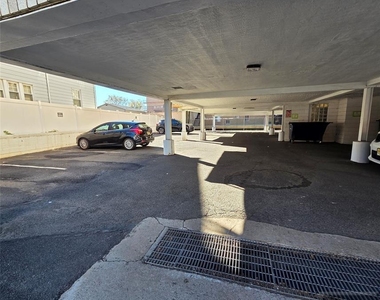 283 Main - Photo Thumbnail 9