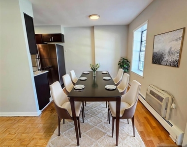 283 Main - Photo Thumbnail 4