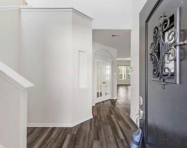 28068 Dove Chase Drive - Photo Thumbnail 4