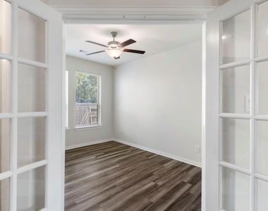 28068 Dove Chase Drive - Photo Thumbnail 6