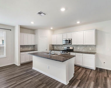 28068 Dove Chase Drive - Photo Thumbnail 13