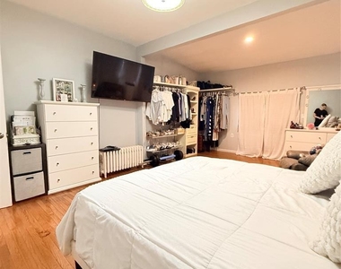 68 Willard - Photo Thumbnail 7