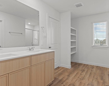 3535 Goldfinch Woods Drive - Photo Thumbnail 17