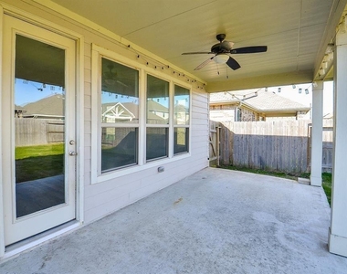 25410 Champion Ridge Court - Photo Thumbnail 9
