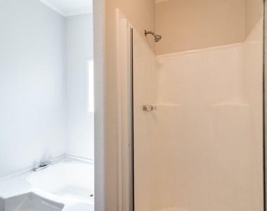 10115 Berrybriar Lane - Photo Thumbnail 8