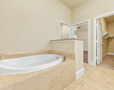 16815 Bannermans Way - Photo Thumbnail 27