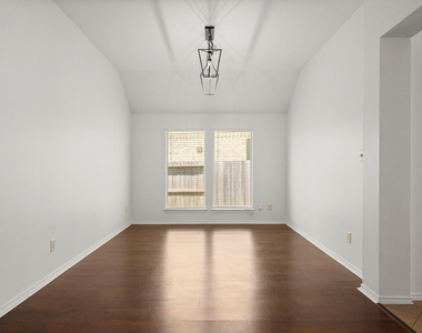 27702 Amy Willow Lane - Photo Thumbnail 6