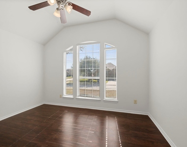 27702 Amy Willow Lane - Photo Thumbnail 16