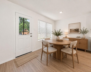 1511 Las Cuevas Drive - Photo Thumbnail 8