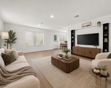 1511 Las Cuevas Drive - Photo Thumbnail 5