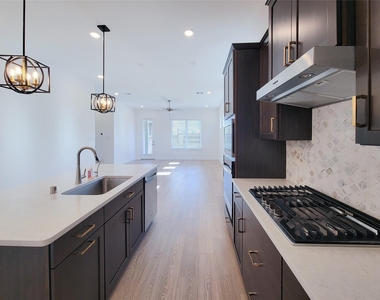 4204 Pleasing Breeze Drive - Photo Thumbnail 8