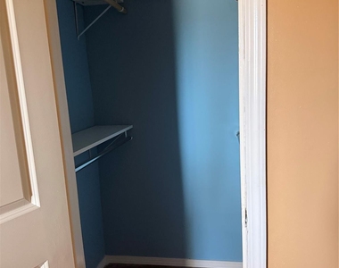 7618 Kellwood Drive - Photo Thumbnail 15