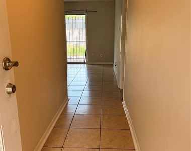 7618 Kellwood Drive - Photo Thumbnail 5