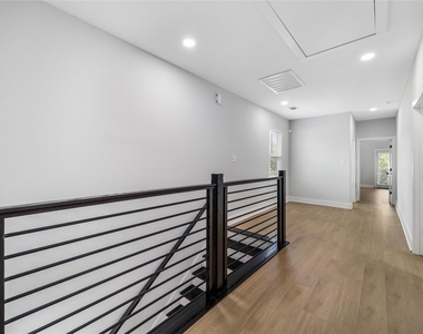 823 Enterprise Street - Photo Thumbnail 22