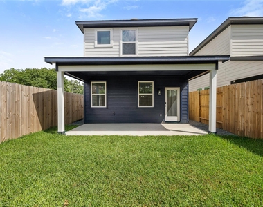 823 Enterprise Street - Photo Thumbnail 44