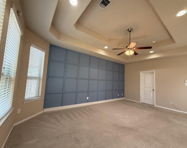 3414 Brampton Island Drive - Photo Thumbnail 17