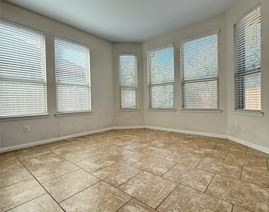 3414 Brampton Island Drive - Photo Thumbnail 15