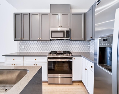 5632 Bertellis Lane - Photo Thumbnail 7