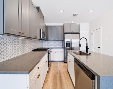 5632 Bertellis Lane - Photo Thumbnail 5