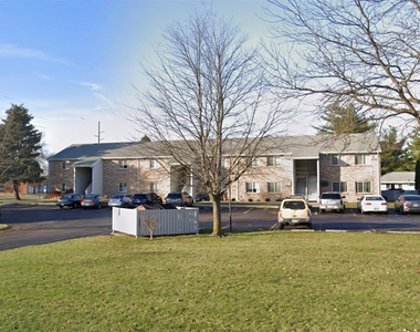 301 School Avenue - Photo Thumbnail 5