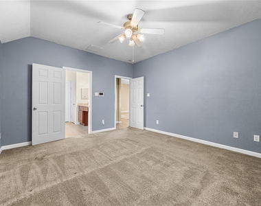 212 Silverbrook Lane - Photo Thumbnail 19