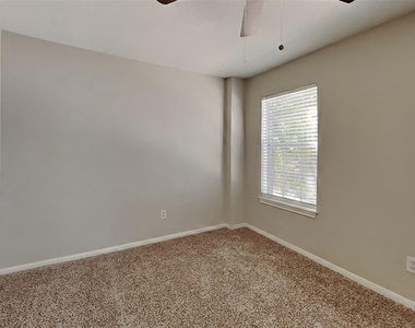 20814 Greenfield Trail - Photo Thumbnail 10
