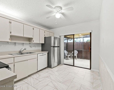 8019 Se Villa Circle - Photo Thumbnail 4