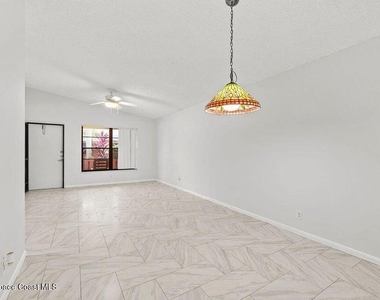 8019 Se Villa Circle - Photo Thumbnail 13