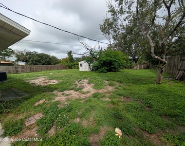 111 Dolphin Street Se - Photo Thumbnail 7
