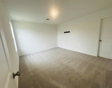 28711 Bottom Grass Trail - Photo Thumbnail 11