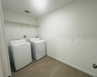 28711 Bottom Grass Trail - Photo Thumbnail 14
