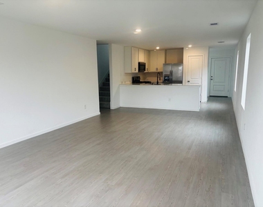 28711 Bottom Grass Trail - Photo Thumbnail 9