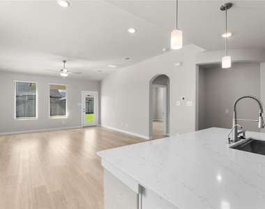 14115 Greystone Terrace Street - Photo Thumbnail 12