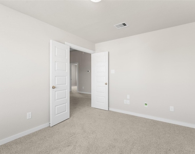 14115 Greystone Terrace Street - Photo Thumbnail 23