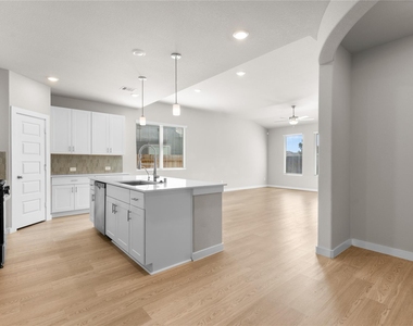 14115 Greystone Terrace Street - Photo Thumbnail 4