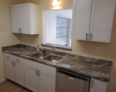 9397 93rd Street - Photo Thumbnail 7