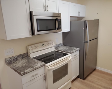 9397 93rd Street - Photo Thumbnail 6