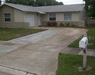9397 93rd Street - Photo Thumbnail 5