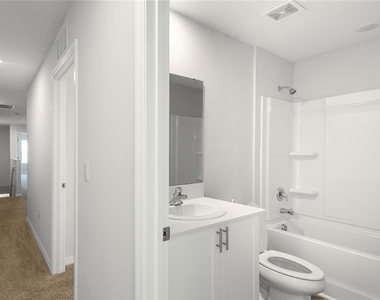 3836 King Hill Drive - Photo Thumbnail 7