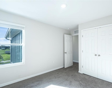3836 King Hill Drive - Photo Thumbnail 15