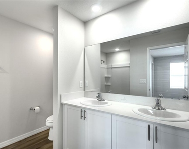 3836 King Hill Drive - Photo Thumbnail 8