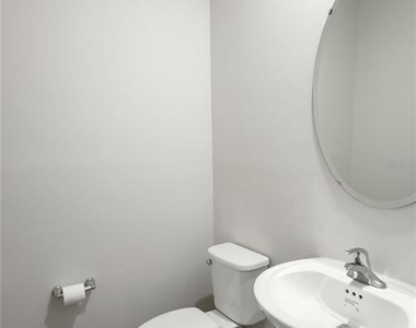 3836 King Hill Drive - Photo Thumbnail 10
