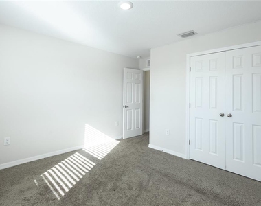 3836 King Hill Drive - Photo Thumbnail 18