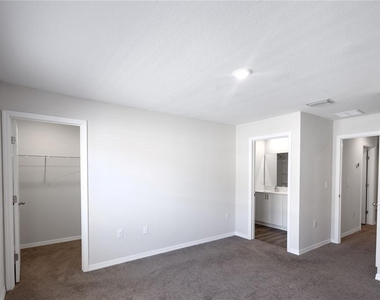 3836 King Hill Drive - Photo Thumbnail 16