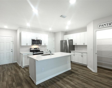 3836 King Hill Drive - Photo Thumbnail 5