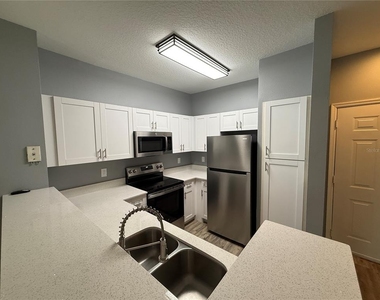 1810 E Palm Avenue - Photo Thumbnail 3
