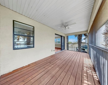 626 Yardarm Drive - Photo Thumbnail 13