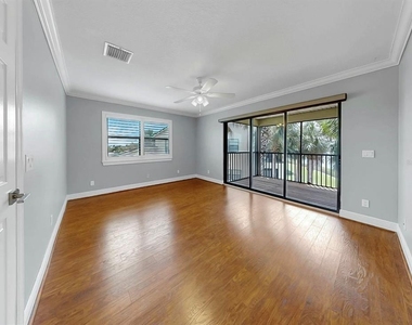 626 Yardarm Drive - Photo Thumbnail 18