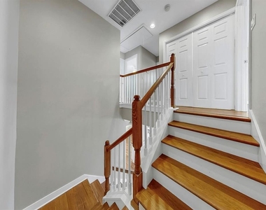 626 Yardarm Drive - Photo Thumbnail 29